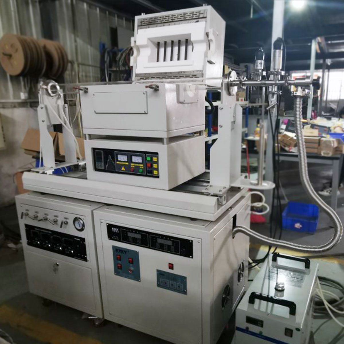 Understand the product features and precautions of CVD tube furnace