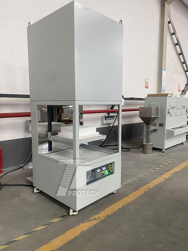 Commonly used bottom lifting bell furnace (click on the image to view product details)